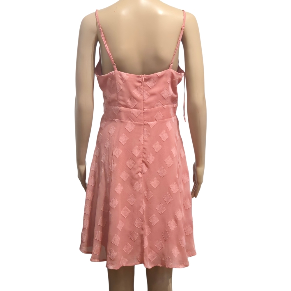 Dynamite Peach Color Fit-and-Flare Textured Pattern Strappy Mini Dress Medium - Picture 9 of 13